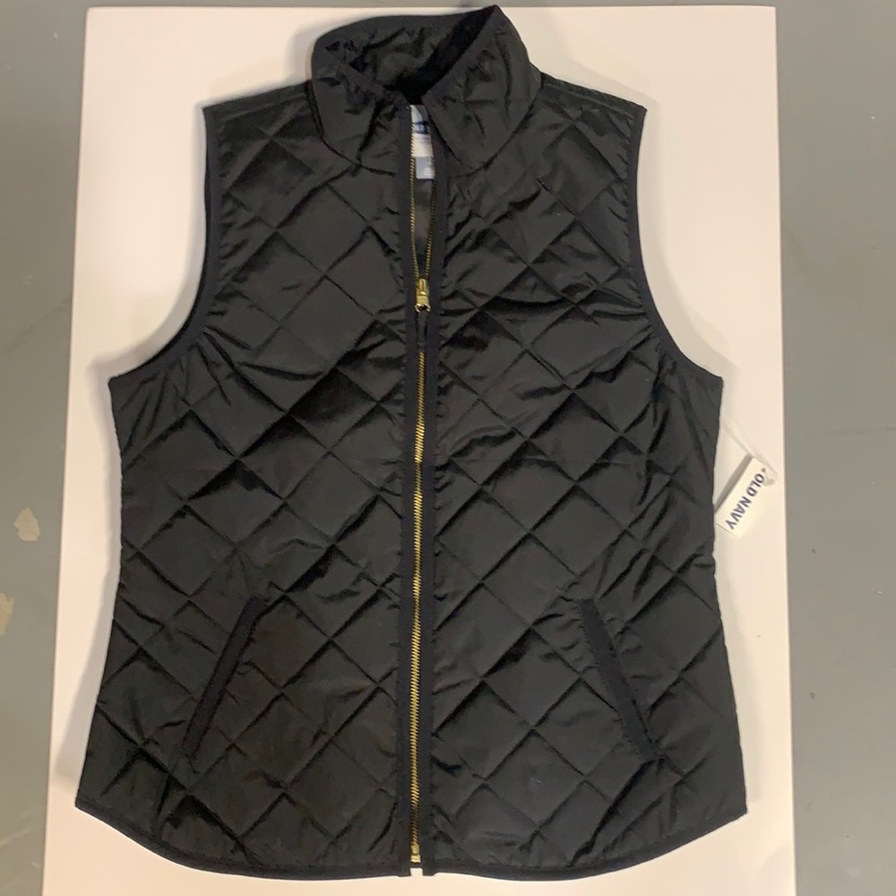 Old Navy Women’s Bubble vest